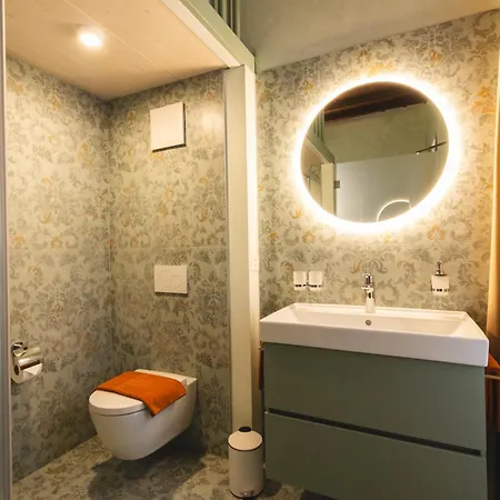 Palazzo Canetti - Piazza Grande - & - Easy Self Check-in