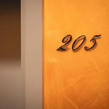 Palazzo Canetti - Piazza Grande - & - Easy Self Check-in بيت ضيافة لوكارنو