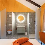 Palazzo Canetti - Piazza Grande - & - Easy Self Check-in Gæstehus