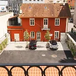Palazzo Canetti - Piazza Grande - & - Easy Self Check-in Gæstehus 3*