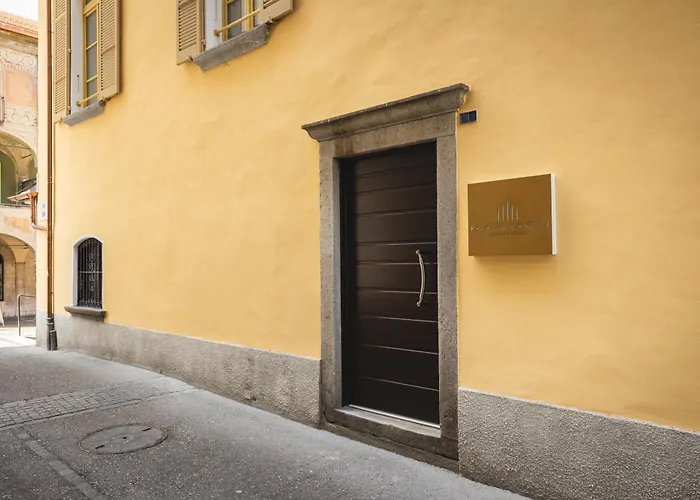 Palazzo Canetti - Piazza Grande - & - Easy Self Check-in Vendégház